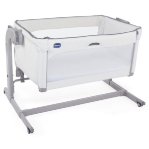 Chicco Next2Me Magic Side Sleeping Crib-White Snow + FREE 2 Pack