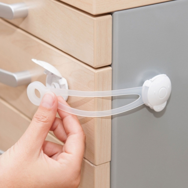 Hauck Close Me Door 2-Drawer Lock (New 2018)