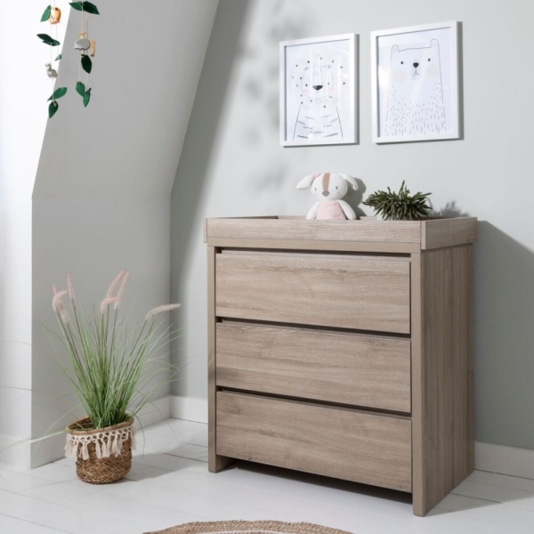 Tutti Bambini Modena Chest Changer-Oak