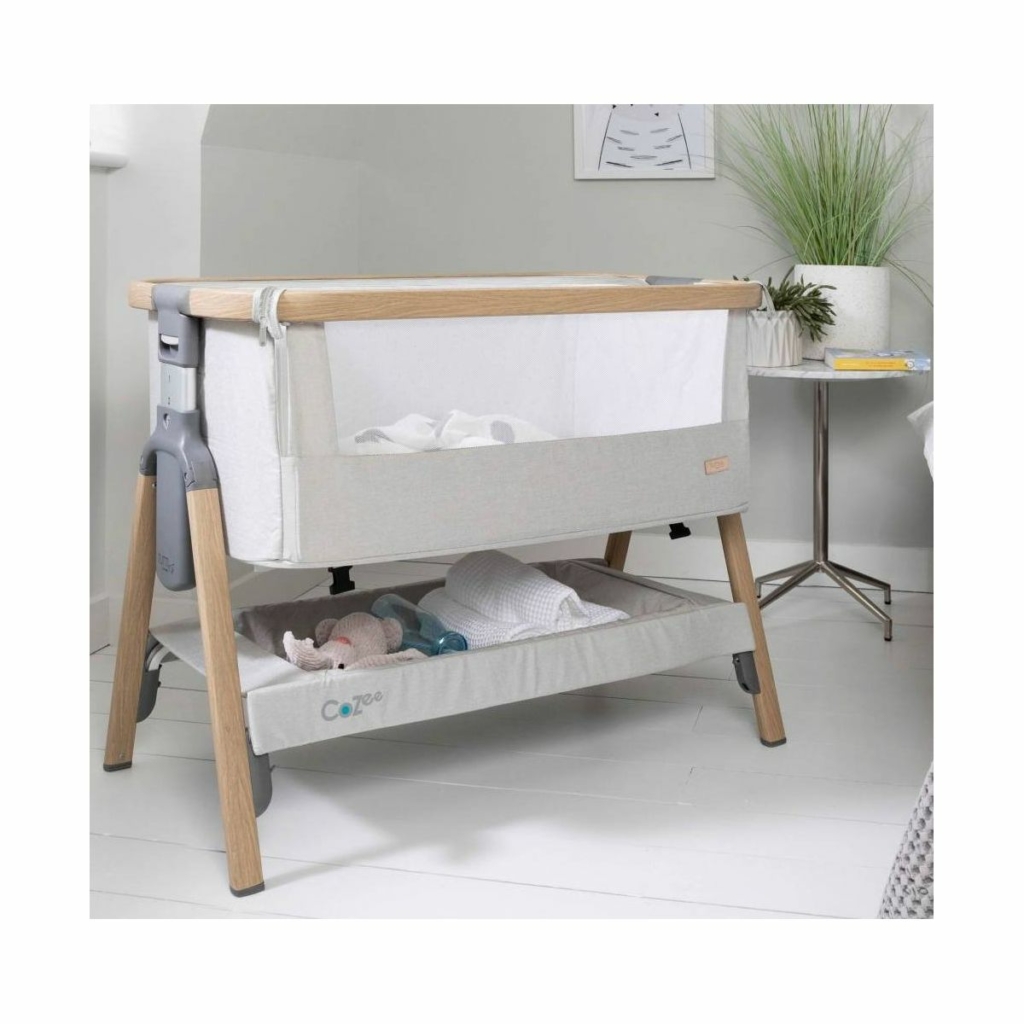 Tutti Bambini CoZee LITE Bedside CribOak/Silver (Exclusive to K
