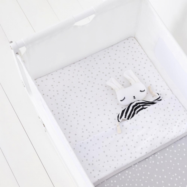 Snuz Crib 2 Pack Fitted Sheets -Grey Spot